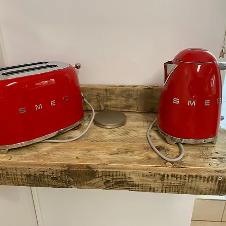 Apartment Au Rez-de-chaussee Avec Cour Fleurie, Centre Historique Du Croisic, A 900m - Fr-1-306-916