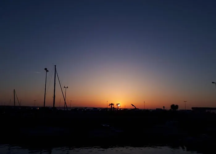 Au Rez-de-chaussee Avec Cour Fleurie, Centre Historique Du Croisic, A 900m - Fr-1-306-916 Apartment *