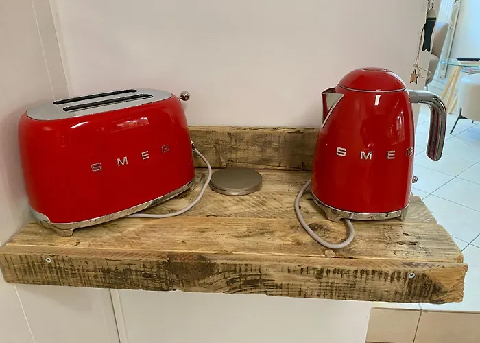 Apartment Au Rez-de-chaussee Avec Cour Fleurie, Centre Historique Du Croisic, A 900m - Fr-1-306-916